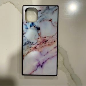 iPhone 11 case squared marble